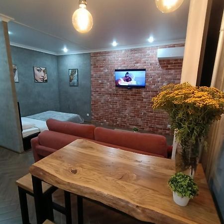 Квартира бизнес -класса в ста метрах от городского парка Петропавловськ Екстер'єр фото