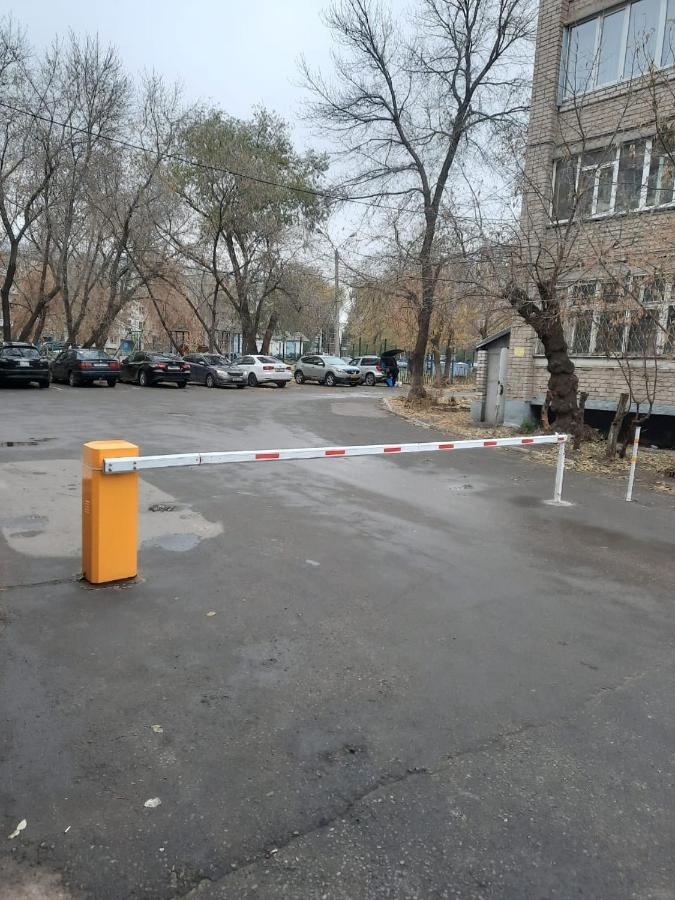 Квартира бизнес -класса в ста метрах от городского парка Петропавловськ Екстер'єр фото